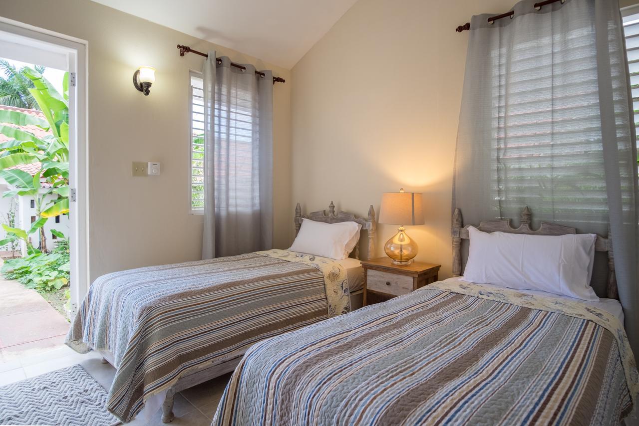 Sunspot Villa Runaway Bay Kültér fotó
