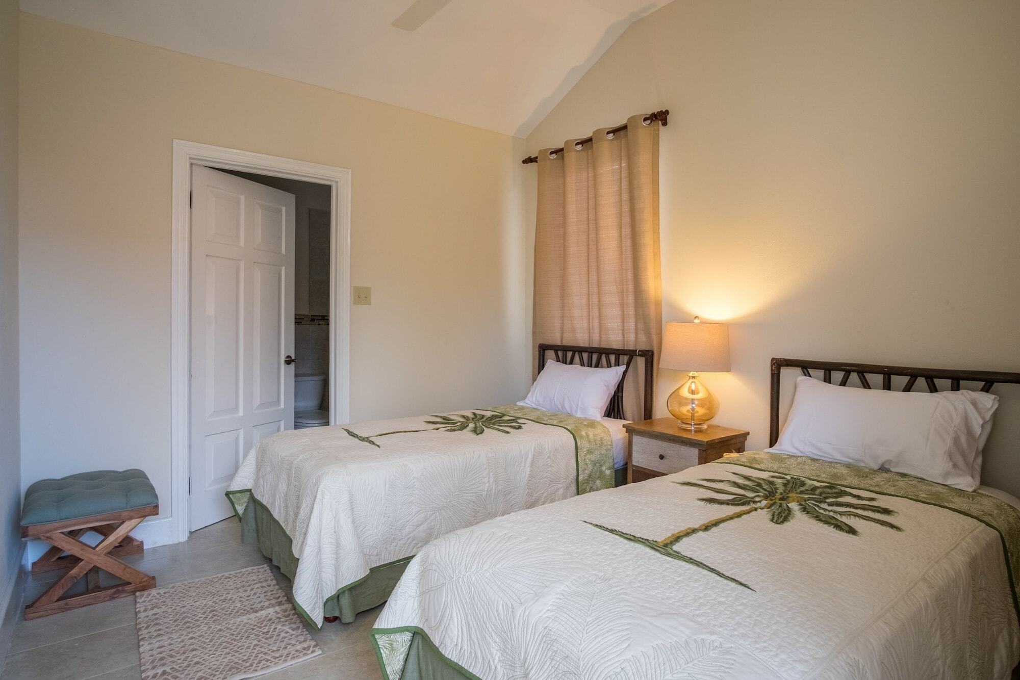 Sunspot Villa Runaway Bay Kültér fotó